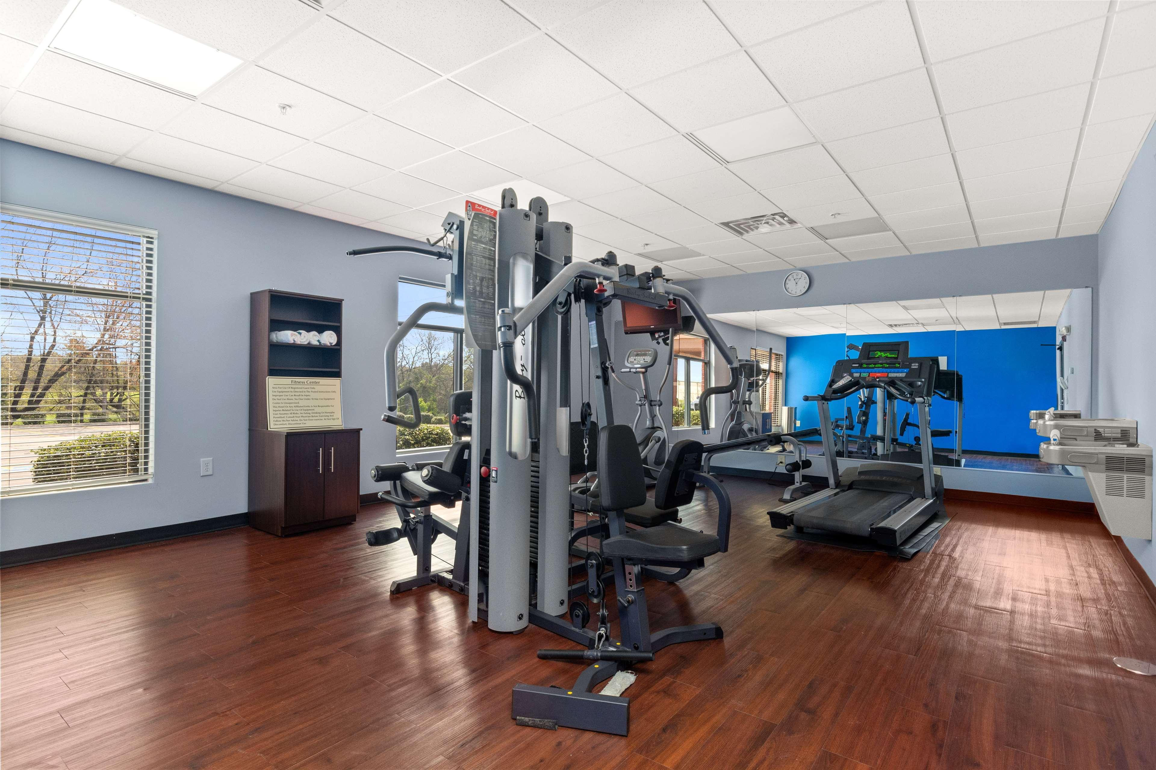 Surestay Plus Hotel By Best Western Portland Route 52 West 외부 사진